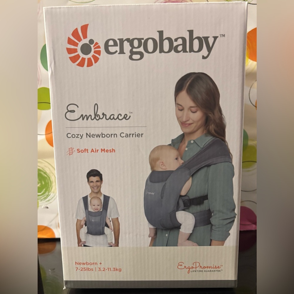 NWT Ergobaby Embrace Newborn Carrier in Washed Black